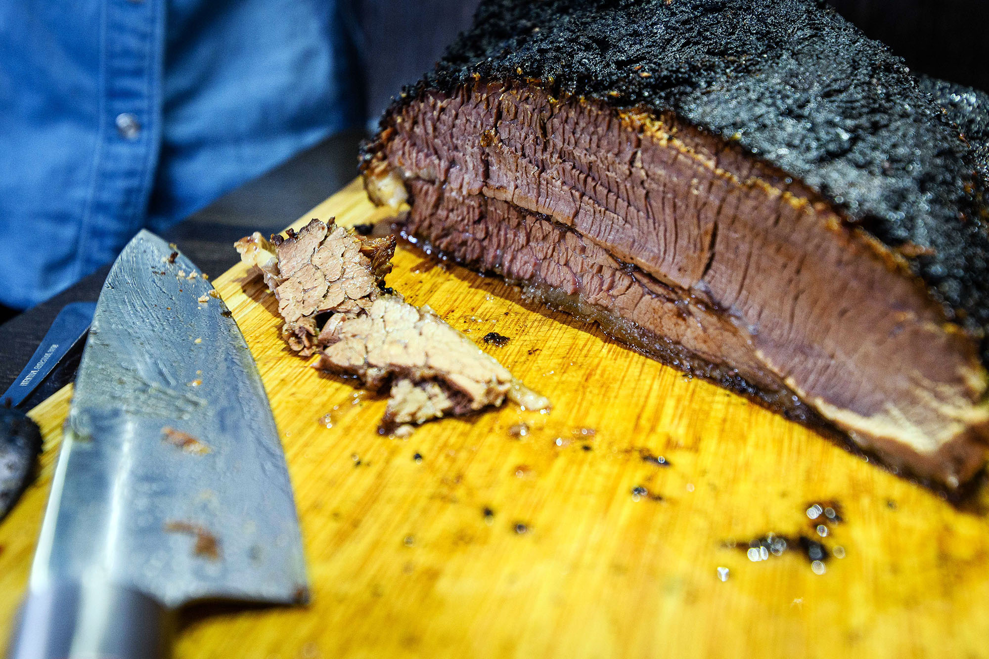 Beef Brisket - Schritt für Schritt erklärt - Kiki's BBQ | Grillrezepte ...