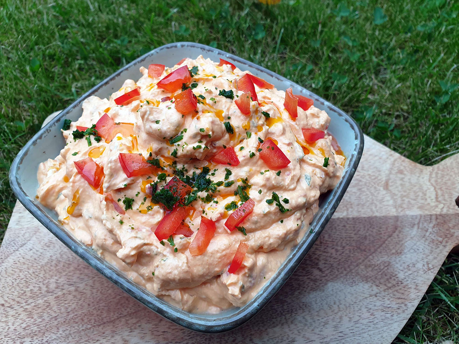 Cremiger Paprika Dip - Kiki&amp;#39;s BBQ | Grillrezepte, BBQ-Blog